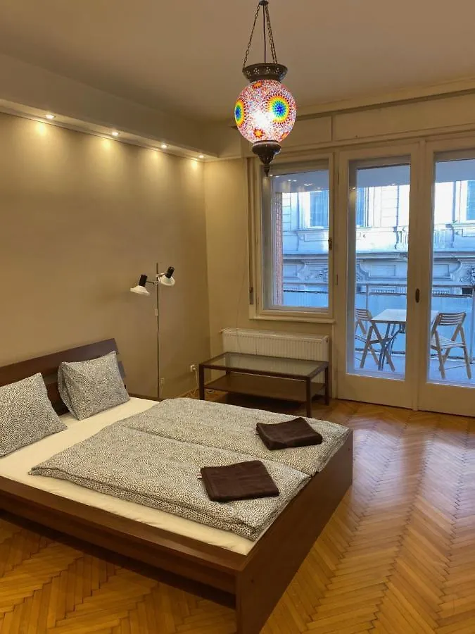 Apartamento Parisi Flat Budapest